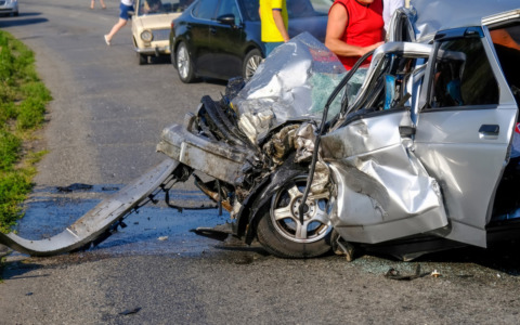 Autoarticolato fuori strada, nessun ferito sulla Sp3
